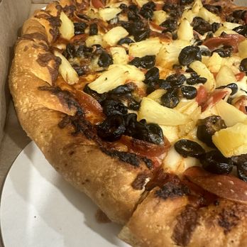Slice Pizza & Krunchy Chicken - Delicious thick crust - Pizza Near Me - San Leandro, California Slice Pizza & Krunchy Chicken - Delicious thick crust - Pizza Near Me - San Leandro, California
