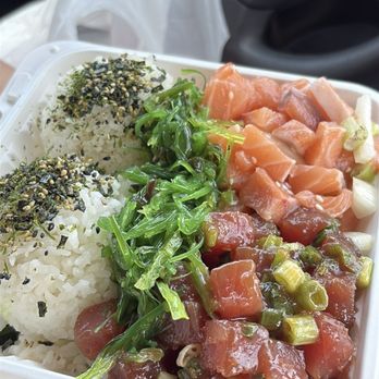 Aloha Poke and Grill - Hawaiian Near Me - Carson, California