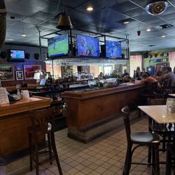 Firehouse Eatery & Pub