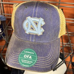 DICK'S Sporting Goods - Men's UNC hat
