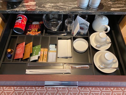 Grand Hyatt Fukuoka by null