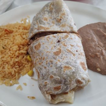 Dichos Taqueria - Burrito al Carbon lunch special - Mexican Near Me - Houston, Texas Dichos Taqueria - Burrito al Carbon lunch special - Mexican Near Me - Houston, Texas