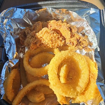 Paige’s Bistro - Chicken tenders and onion rings. - New American Near Me - Austell, Georgia Paige’s Bistro - Chicken tenders and onion rings. - New American Near Me - Austell, Georgia