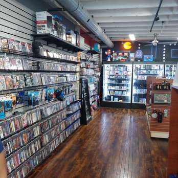 Lost Levels - Video Game Stores Near Me - Claremont, California