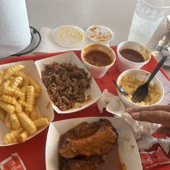 Honey Bear's BBQ - Special #2. Big portions! - Barbeque Near Me - Phoenix, Arizona