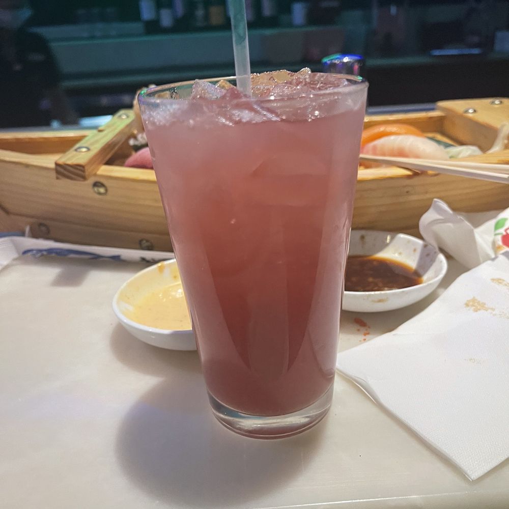 Kamiya 86 - PASSION PUNCH - Sushi Bars Near Me - Jacksonville Beach, Florida