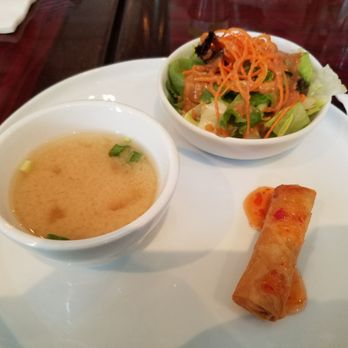 Thai Cafe - Lunch soup, salad, and appetizer - Thai Near Me - Houston, Texas
