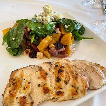 Vintner Grill - Baby Spinach and Golden Beet - New American Near Me - Las Vegas, Nevada Vintner Grill - Baby Spinach and Golden Beet - New American Near Me - Las Vegas, Nevada