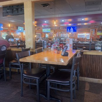 Applebee's Grill + Bar - American Near Me - El Cajon, California