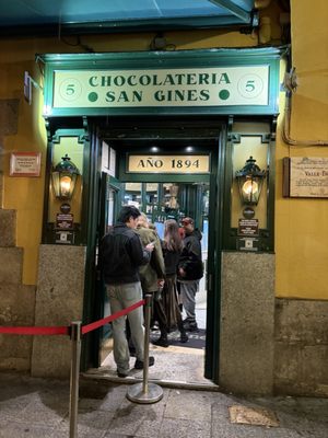 Chocolatería San Ginés by null