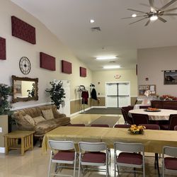 BK Painting - Large Rooms, No Worries  
We've got you covered!!!