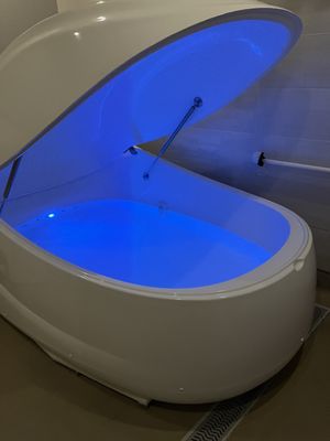 FLOAT MILWAUKEE - Updated December 2025 - 62 Photos & 50 Reviews - 211 ...