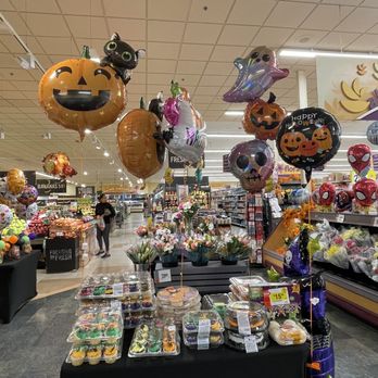 Giant - 10.31.23 - Grocery Near Me - Columbia, Maryland Giant - 10.31.23 - Grocery Near Me - Columbia, Maryland