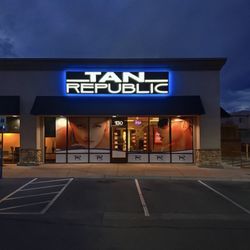 Tan Republic Las Vegas - Cheyenne