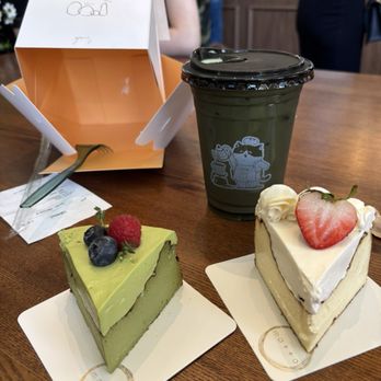 Kissa by Motto - matcha basque cheesecake (left), original basque cheesecake (right), matcha (center back) - Cafes Near Me - Pasadena, California Kissa by Motto - matcha basque cheesecake (left), original basque cheesecake (right), matcha (center back) - Cafes Near Me - Pasadena, California