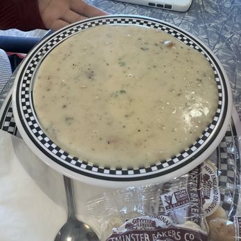C&C Classic Diner - Bowl Clam Chowder - Diners Near Me - Raymond, Washington C&C Classic Diner - Bowl Clam Chowder - Diners Near Me - Raymond, Washington