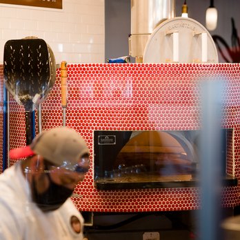 Freda's Pizza - Earthstone wood-fired oven - Pizza Near Me - Camarillo, California Freda's Pizza - Earthstone wood-fired oven - Pizza Near Me - Camarillo, California