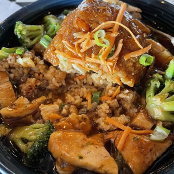Shima's Family Restaraunt - Comfort Food Near Me - Nitro, West Virginia Shima's Family Restaraunt - Comfort Food Near Me - Nitro, West Virginia