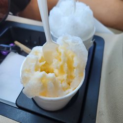 Jack Sno - Very delicious snowcones & wonderful staff!! My definite summer crave! thank you ladies, yalls personalities adds tha touch!