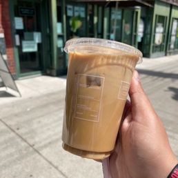 Iced vanilla bean latte
