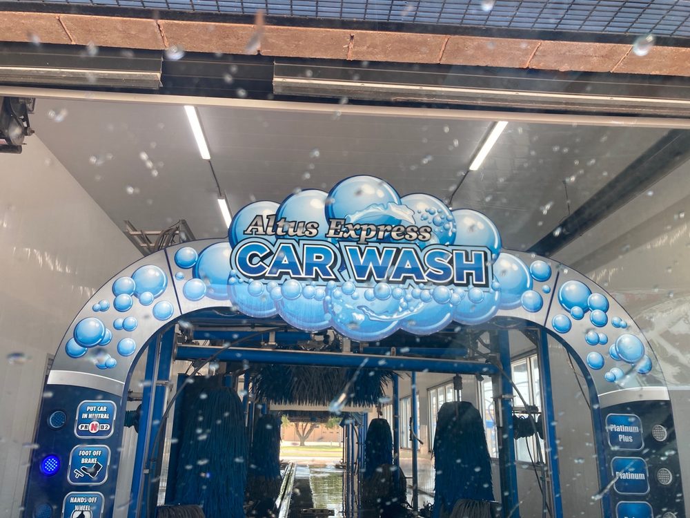 GREAT AMERICAN CAR WASH Updated August 2024 318 E Tamarack Rd