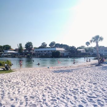 Hunter Springs Park - Parks Near Me - Crystal River, Florida