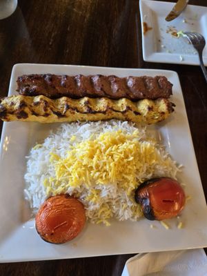 Sina's Restaurant by null