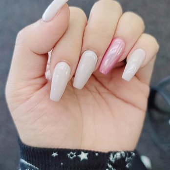 Rachel's Nails - Nail Technicians Near Me - Chicago, Illinois