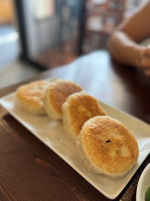 Min Min Pie House 福香园 by null