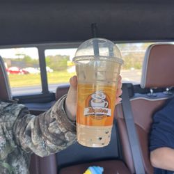Zefster's Coffee and Boba - Milk tea boba with black pearl boba