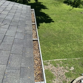 Ideal Junk Removal & More - Before gutter cleaning - Junk Removal & Hauling Near Me Ideal Junk Removal & More - Before gutter cleaning - Junk Removal & Hauling Near Me