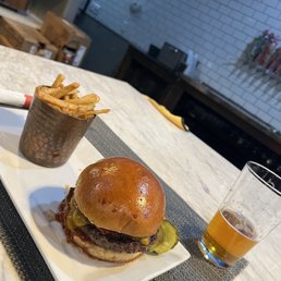 Carson Burger