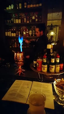 Gibson Bar by null