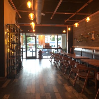 Teamo Tea Cafe - View of the indoor seating area towards the front of the store. - Desserts Near Me - Sandy Springs, Georgia