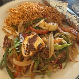 Shrimp fajitas