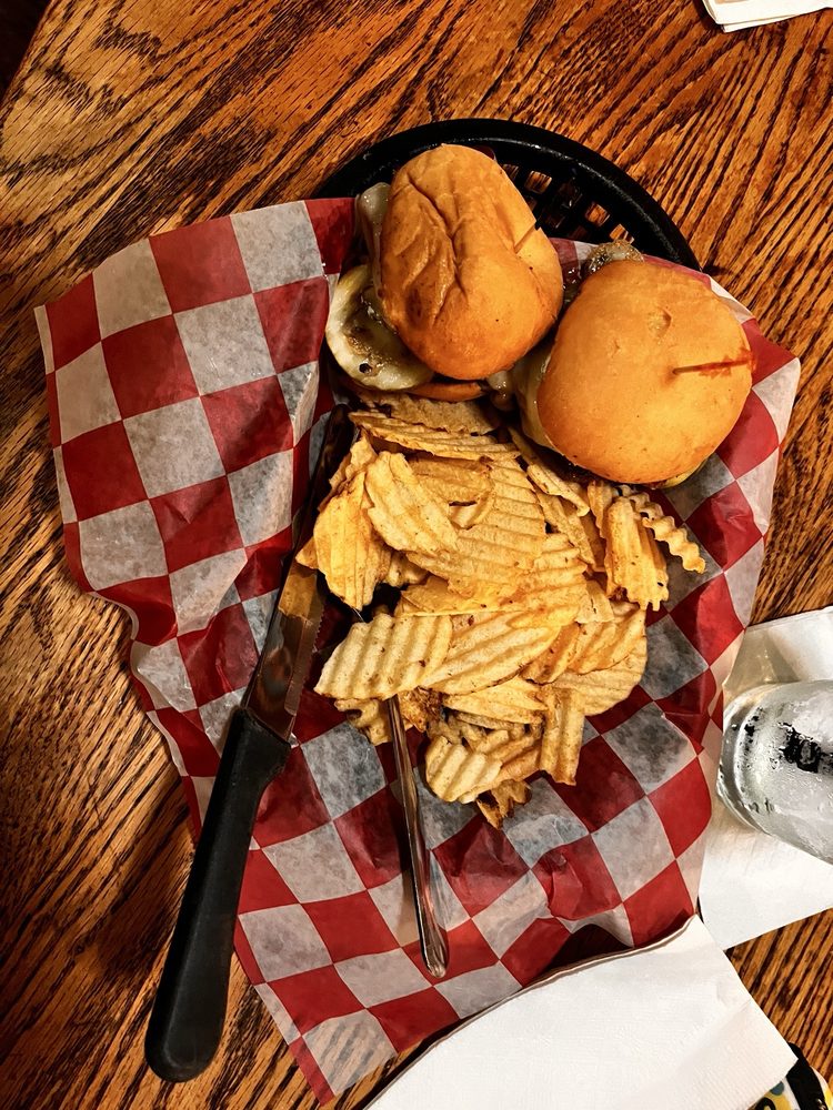 Schuberg's Bar & Grill Logo