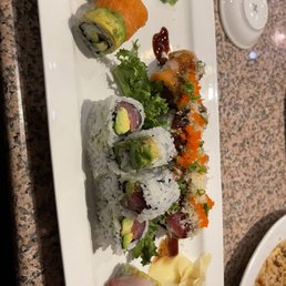 Tuna Avocado Roll