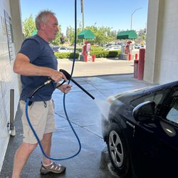 Car Wash Plaza - John going the extra mile
