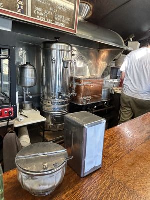 Casey's Diner by null