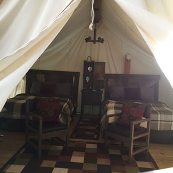 Pampered Wilderness - Country Cabin. Chose it for the two double beds. - Vacation Rentals Near Me - Olympia, Washington Pampered Wilderness - Country Cabin. Chose it for the two double beds. - Vacation Rentals Near Me - Olympia, Washington