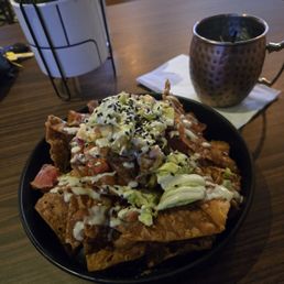 Seared Ahi tuna with avocado wonton nachos!