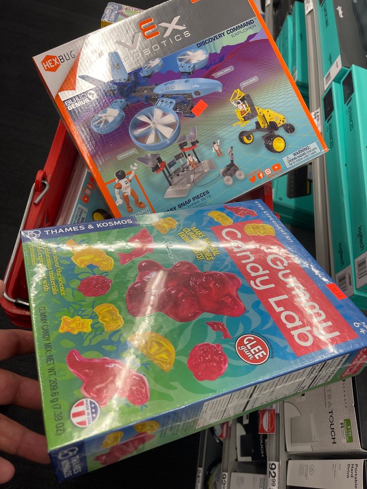 STAPLES Updated August 2024 24 Photos & 52 Reviews 11930 Amargosa