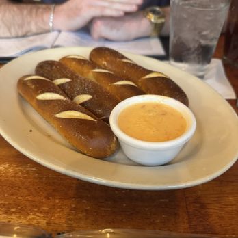 Kilkenny's Irish Pub - Priestvalley Pretzels - Pubs Near Me - Tulsa, Oklahoma Kilkenny's Irish Pub - Priestvalley Pretzels - Pubs Near Me - Tulsa, Oklahoma
