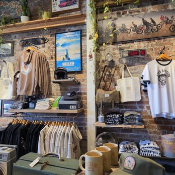 Esteem Surf - Outdoor Gear Near Me - Pismo Beach, California