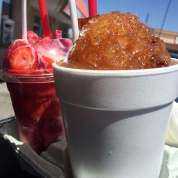 Agua El Manantial - Fresas con lechera (condensed milk), tamarind raspado - Juice Bars & Smoothies Near Me - Las Vegas, Nevada