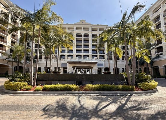 The Westin Anaheim Resort by null