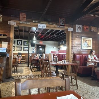 Joanne’s Beachside Cafe - Interior view from my table. Cute place. - American Near Me - Cape Canaveral, Florida