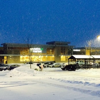 Metro Market - Metro Market in the snow. - Grocery Near Me - Madison, Wisconsin Metro Market - Metro Market in the snow. - Grocery Near Me - Madison, Wisconsin