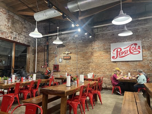 Piggybacks BBQ & Catfish by null