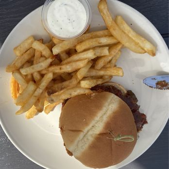 Charlie's Mountain View - BBQ burger ($17) with fries. Sept, 2024. - American Near Me - Government Camp, Oregon Charlie's Mountain View - BBQ burger ($17) with fries. Sept, 2024. - American Near Me - Government Camp, Oregon